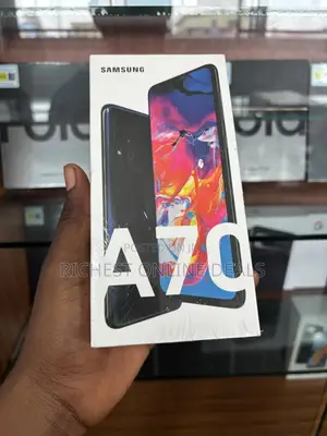 New Samsung Galaxy A70 128 GB Black