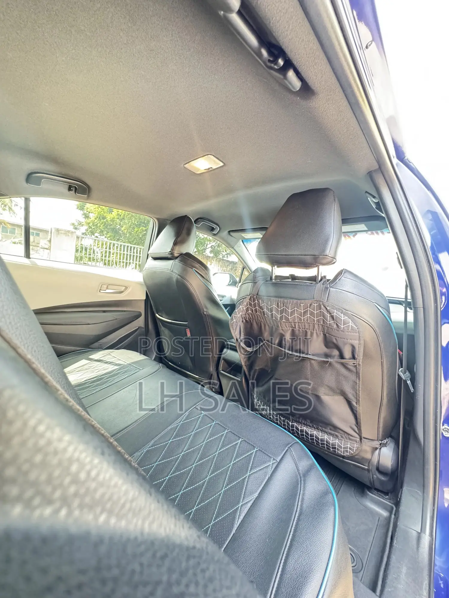 Toyota Corolla SE 2020 Blue