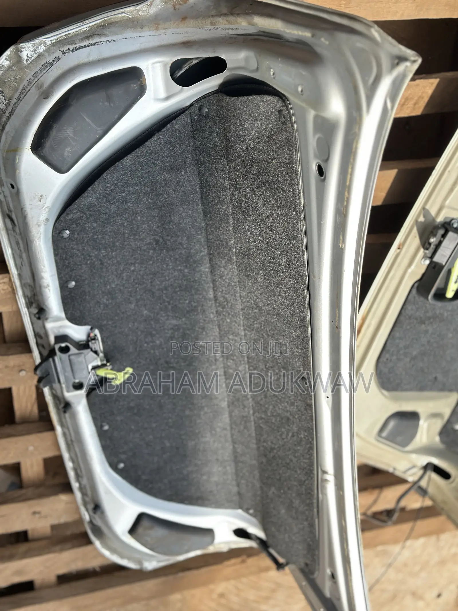 Toyota Corolla 205-2010 Boot/Tailgate