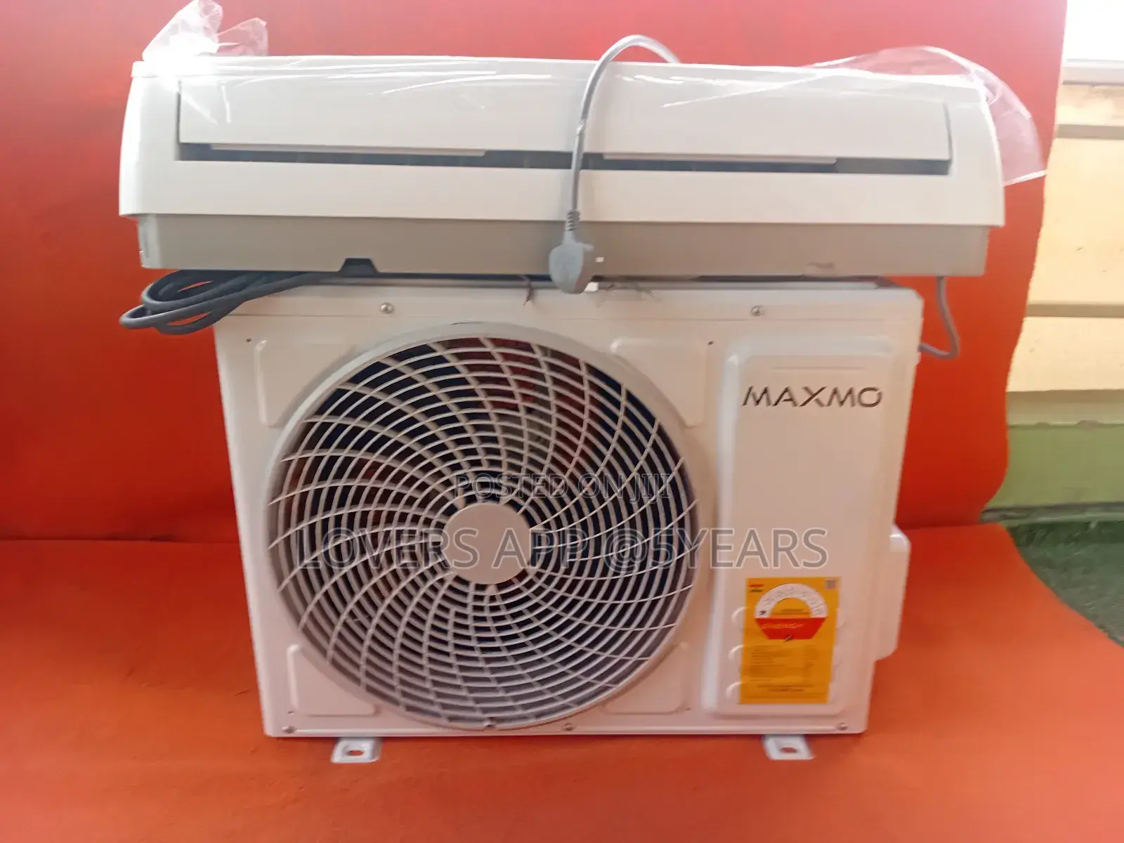 Icewind 1.5hp Maxmo Air Conditioner
