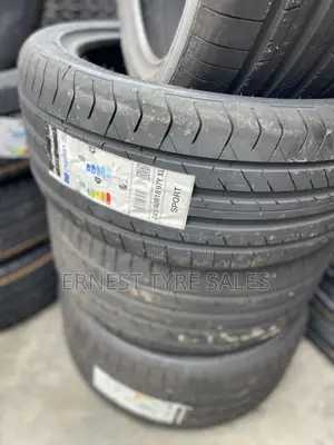 245/40r18 Dunlop Tires