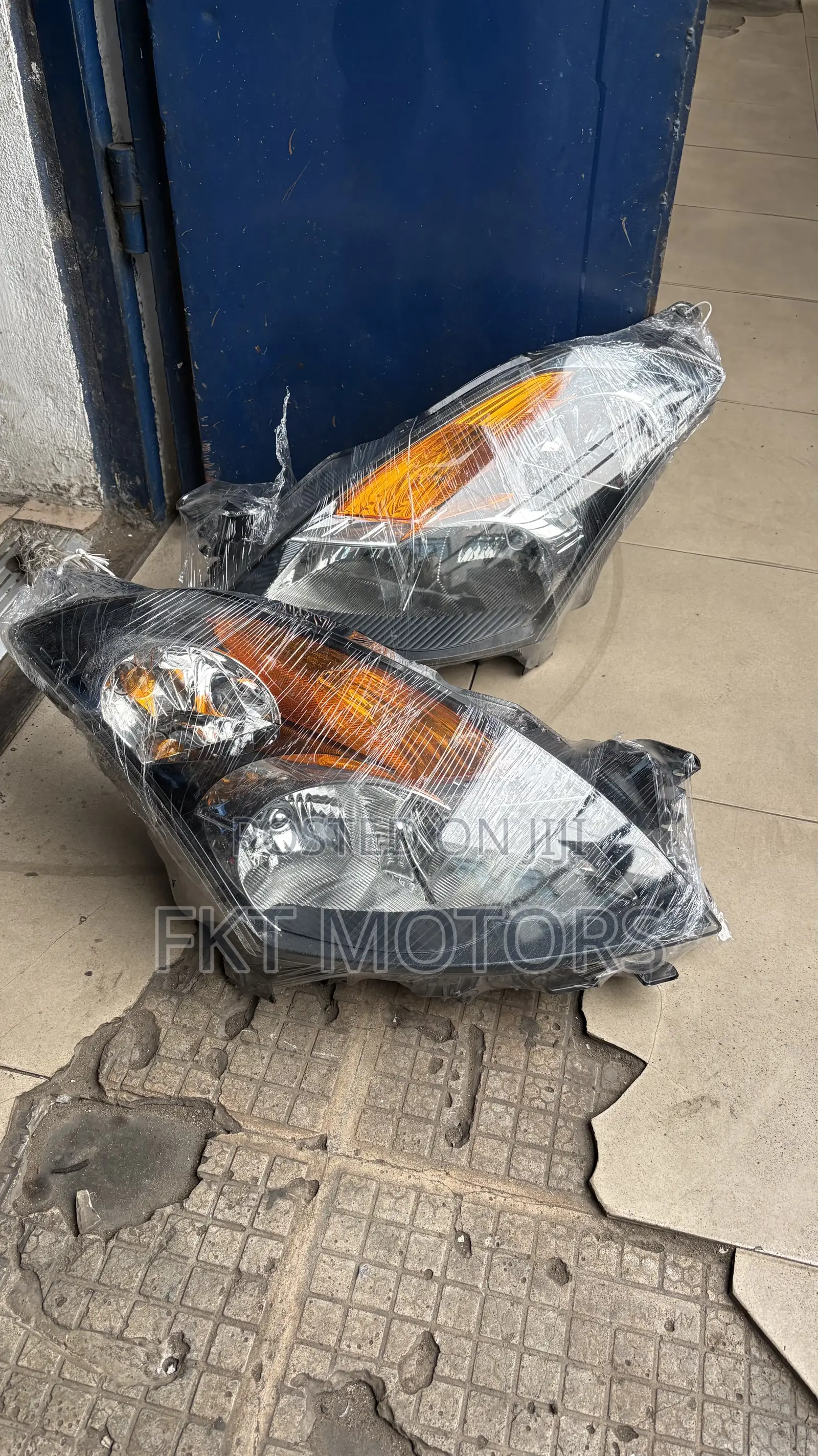 Nissan Altima Headlight 2005,2006,2007,2008,2009,2010