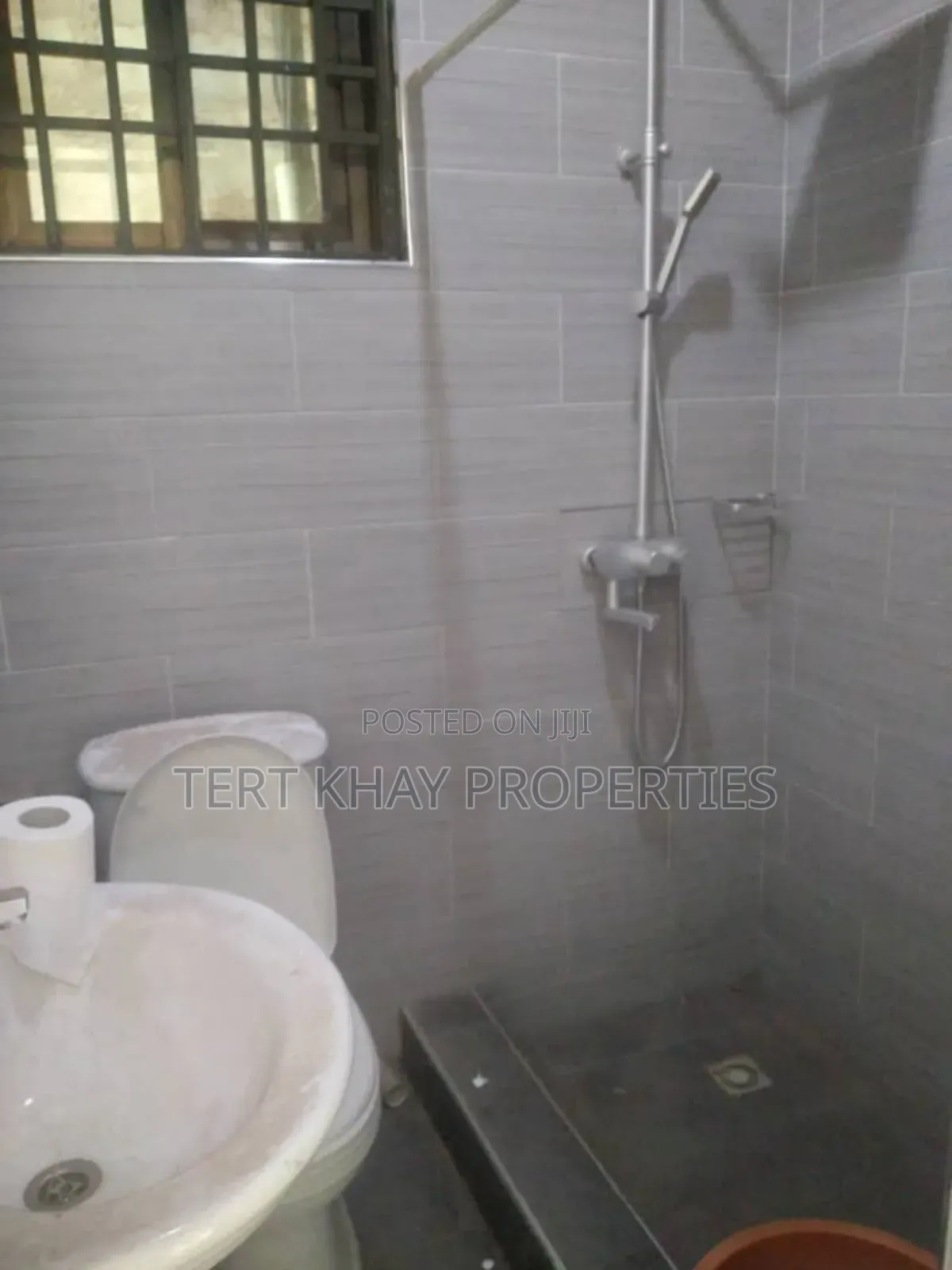 3bdrm House in Klagon, Lashibi for sale