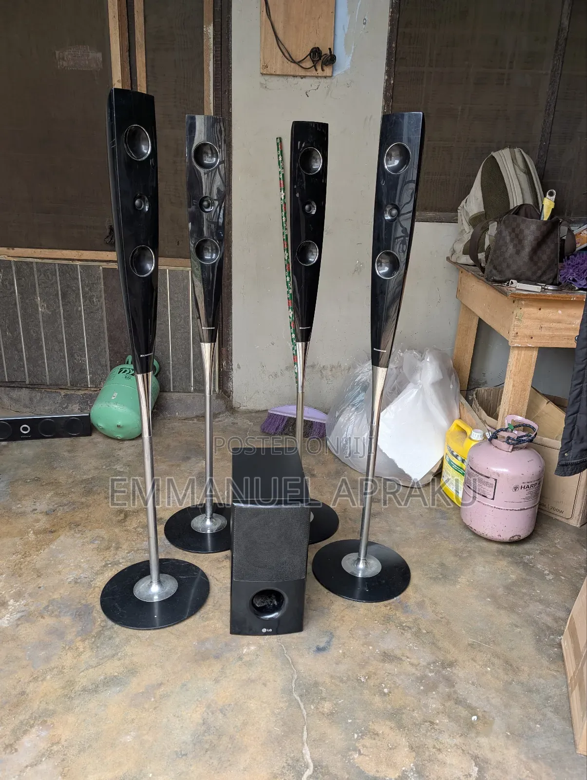 Lg Champagne Speakers