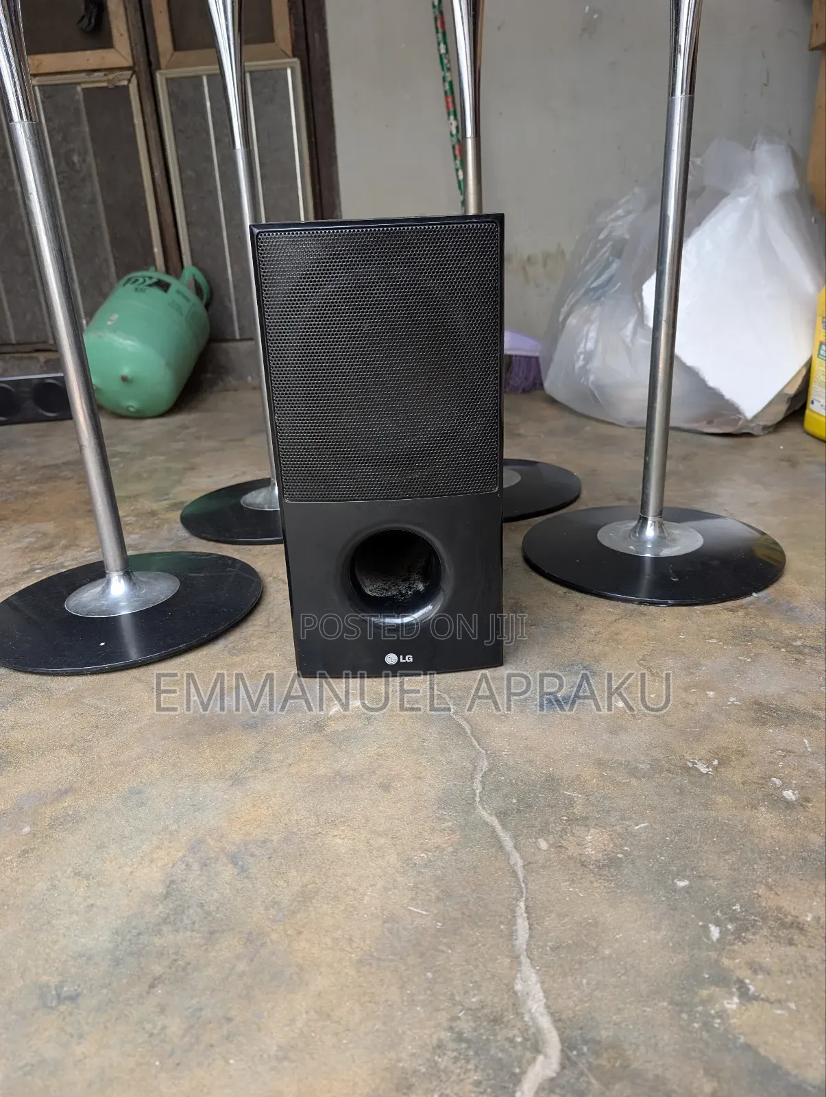 Lg Champagne Speakers