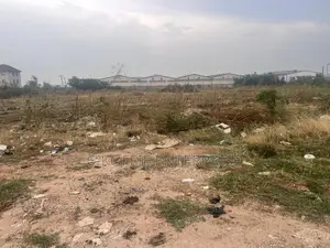 4000 SQM Warehouse on 5.5 Acers Land for Sale at Tema