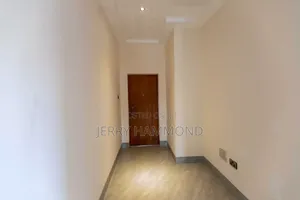 4bdrm House in Adjiringanor Ultra, East Legon for sale