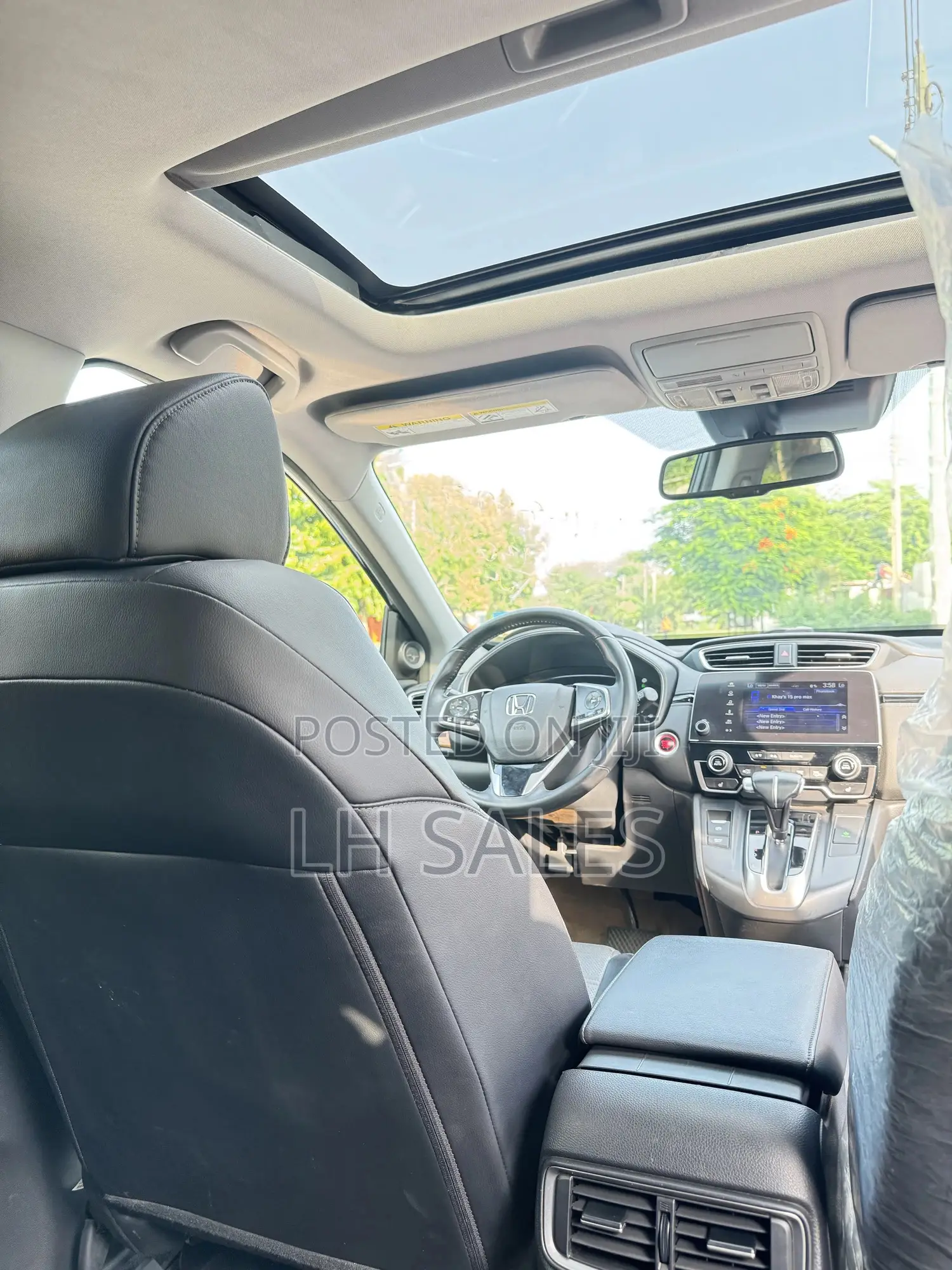 Honda CR-V Touring AWD 2018 Black