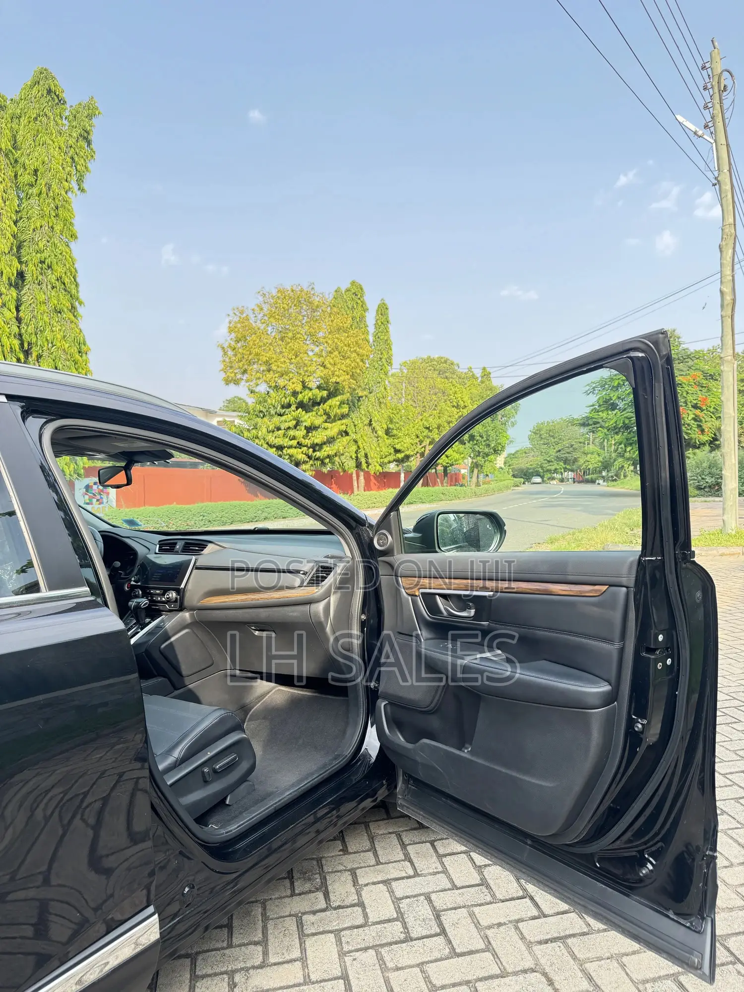 Honda CR-V Touring AWD 2018 Black