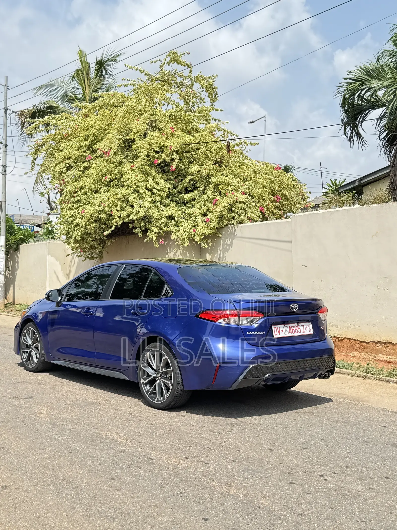 Toyota Corolla SE 2020 Blue