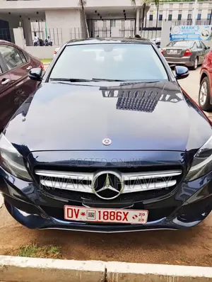 Mercedes-Benz C300 Base C300 AWD 4MATIC Sedan 2018