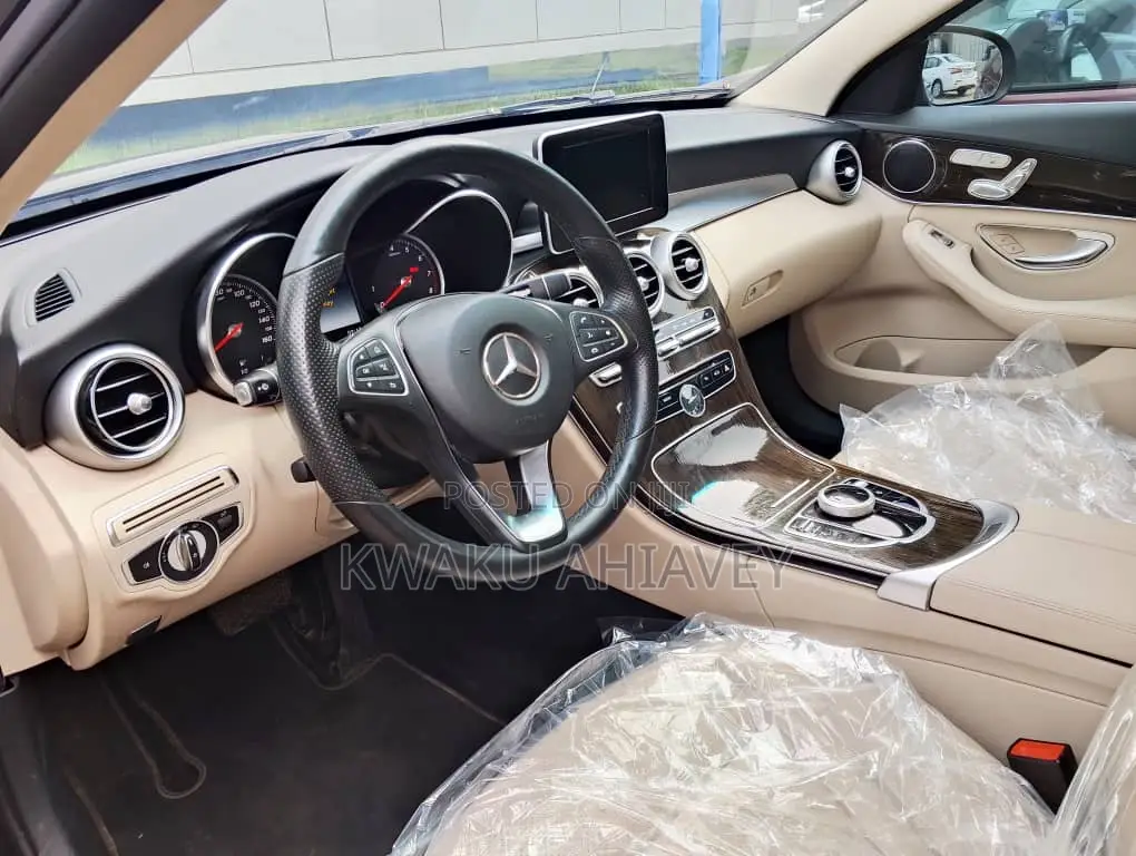 Mercedes-Benz C300 Base C300 AWD 4MATIC Sedan 2018