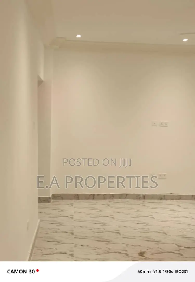 2bdrm Apartment in E A Propertied, Malejor for rent