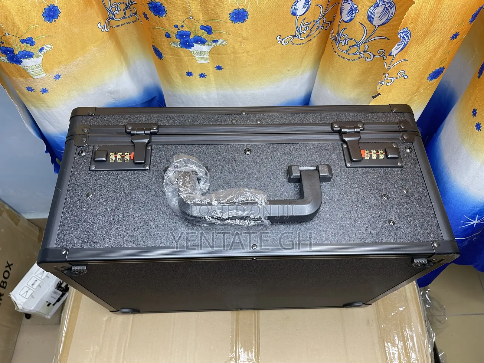 Barber Suit Case