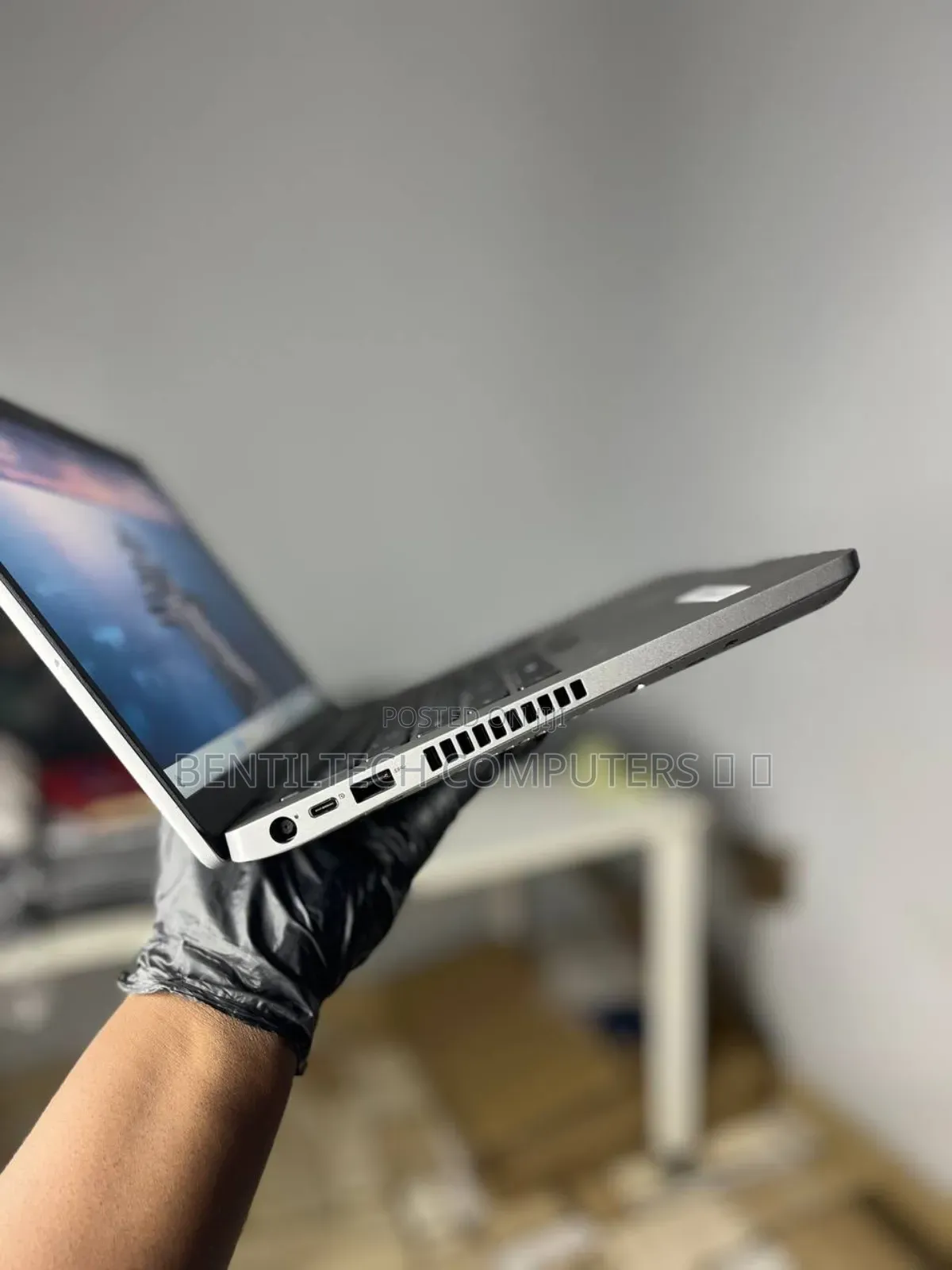 Laptop Dell Latitude 5410 16GB Intel Core i7 SSD 256GB