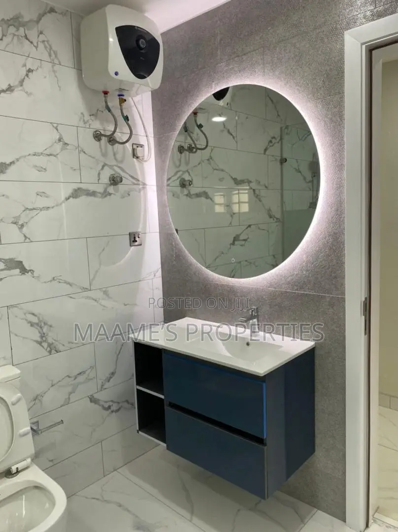 5bdrm Duplex in Airport Residential Area for sale
