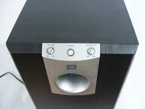 Powerful JBL Active Subwoofer Deep Warm Bass Perfect Condition