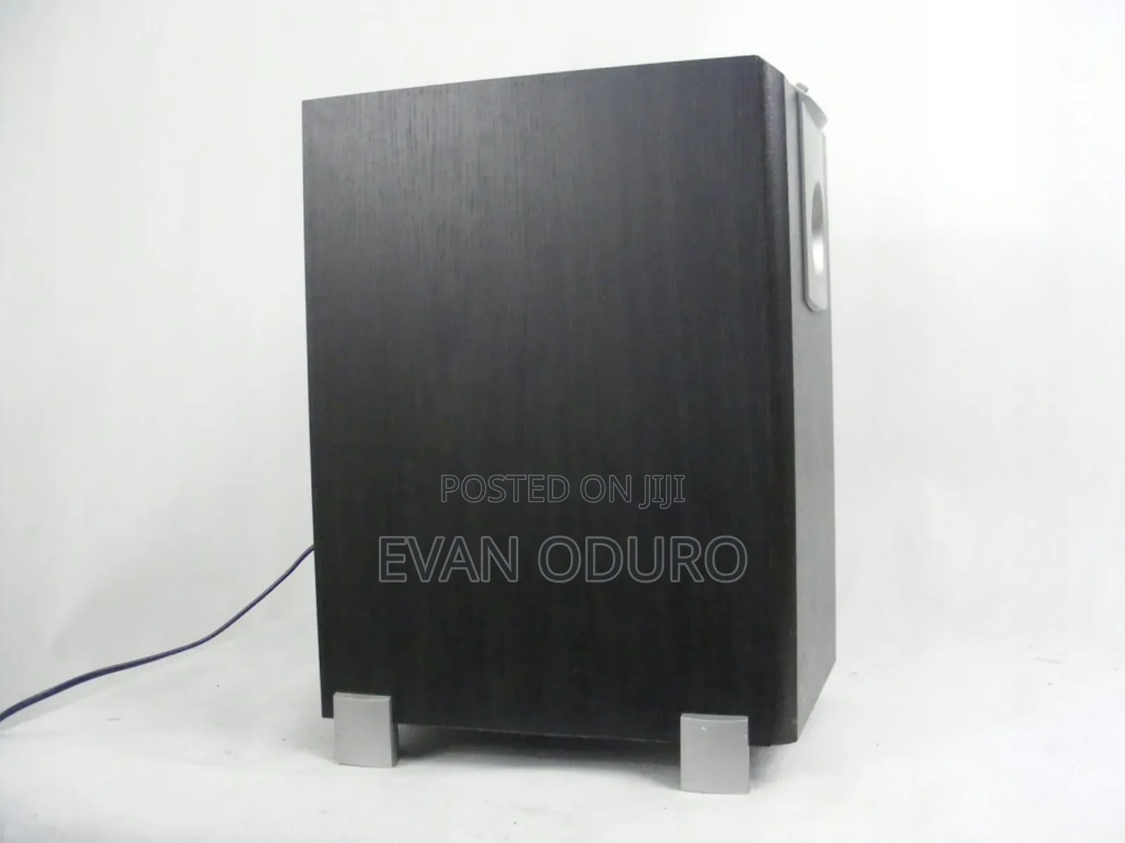 Powerful JBL Active Subwoofer Deep Warm Bass Perfect Condition