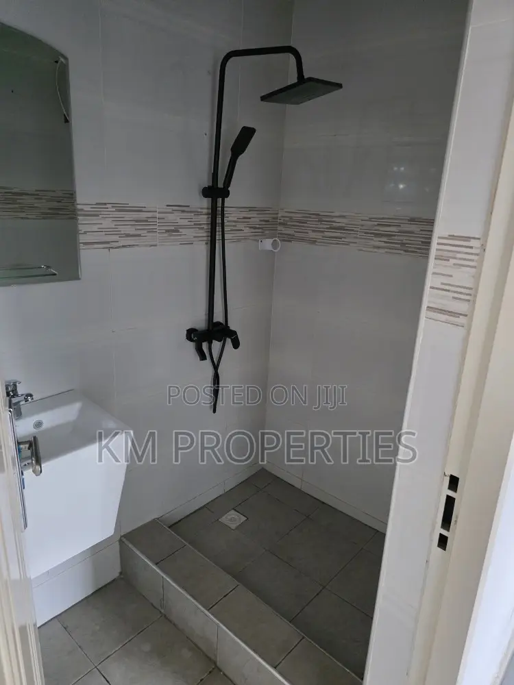 Fully-Furnished 2beds in Prime Dzorwulu for Short-Let