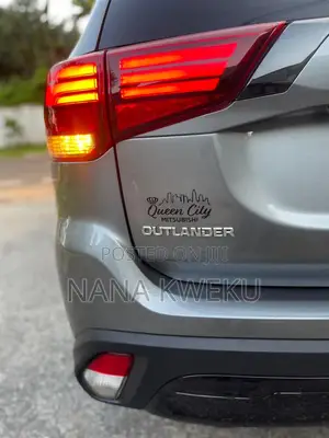 Mitsubishi Outlander 2.4 PHEV AWD 2020 Gray