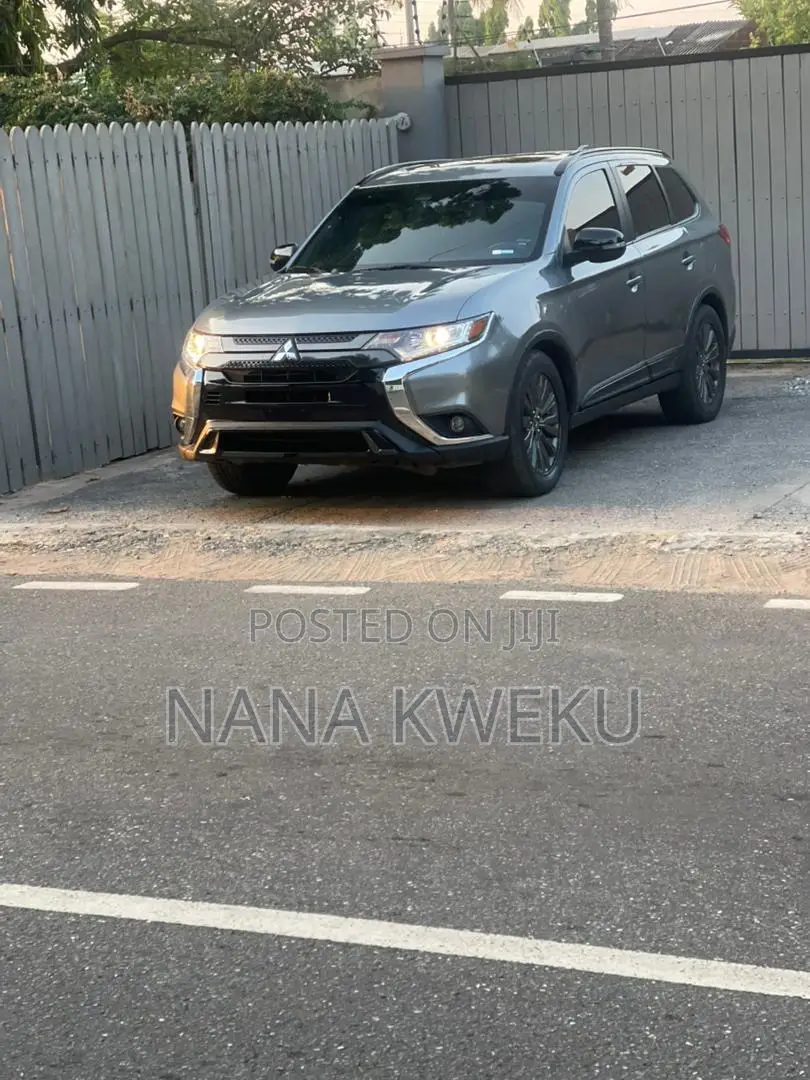 Mitsubishi Outlander 2.4 PHEV AWD 2020 Gray