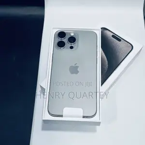 Apple iPhone 15 Pro Max 256 GB Silver