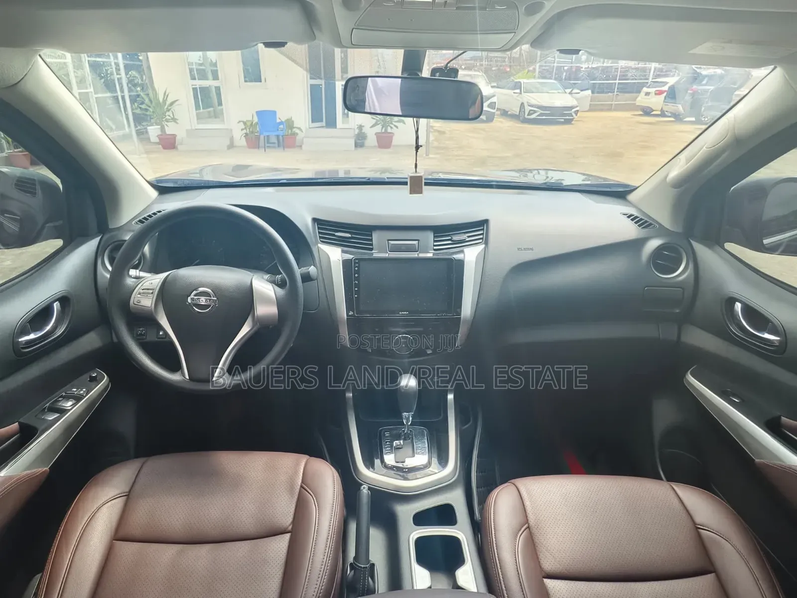 Nissan Navara 2019 Black