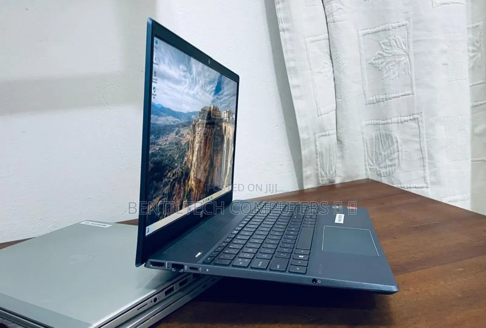 Laptop HP Pavilion 15 8GB AMD Ryzen 7 HDD+SSD 128GB