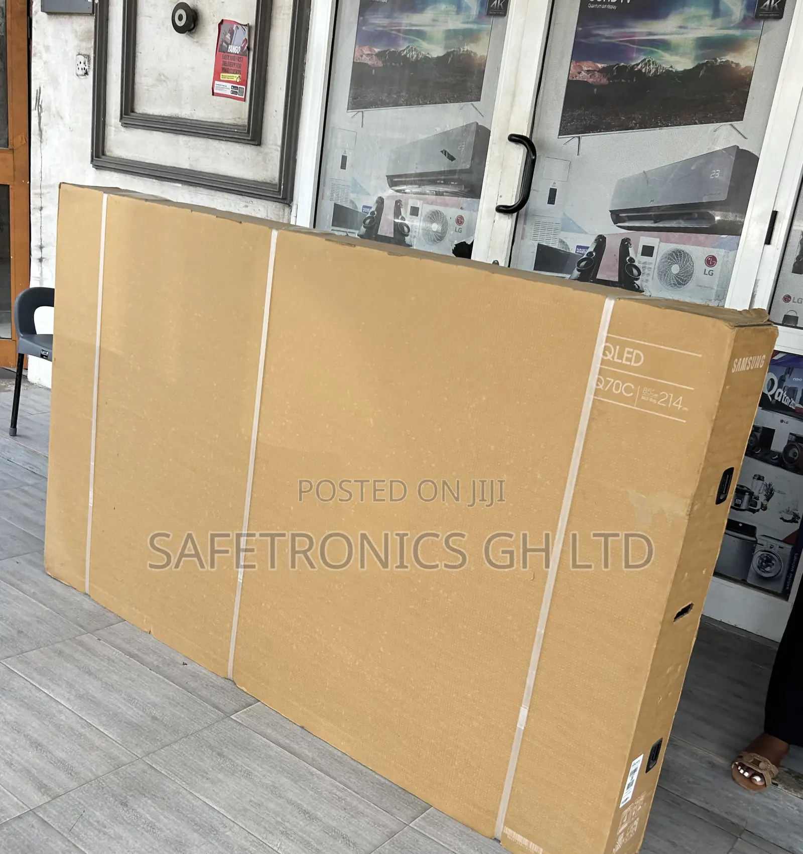 Classic Ultra 85” Smart Sleek Uhd 85q70c Samsung (2025 Model) Tv