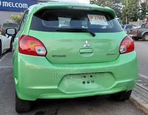 Mitsubishi Mirage DE 4dr Hatchback (1.2L 3cyl 5M) 2014 Green