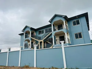 18bdrm House in Sokoban Ampayoo, Kumasi Metropolitan for sale