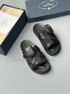 Prada Monolith Men’S Sandals/Slippers