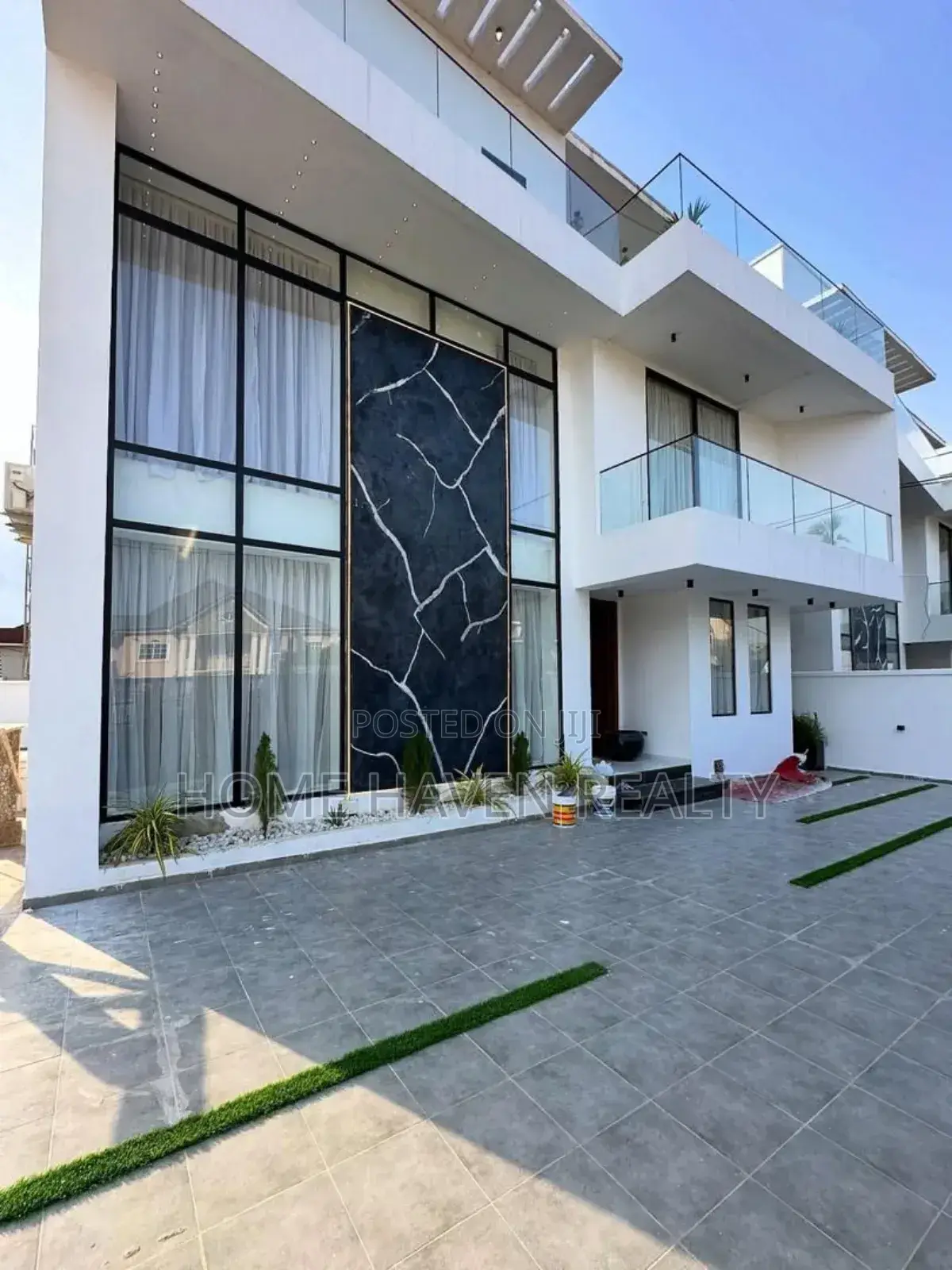 4bdrm House in East Legon for sale