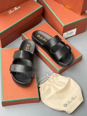 Loro Piana Slides In Black Leather Black Sole Men’S Slippers/Sandals