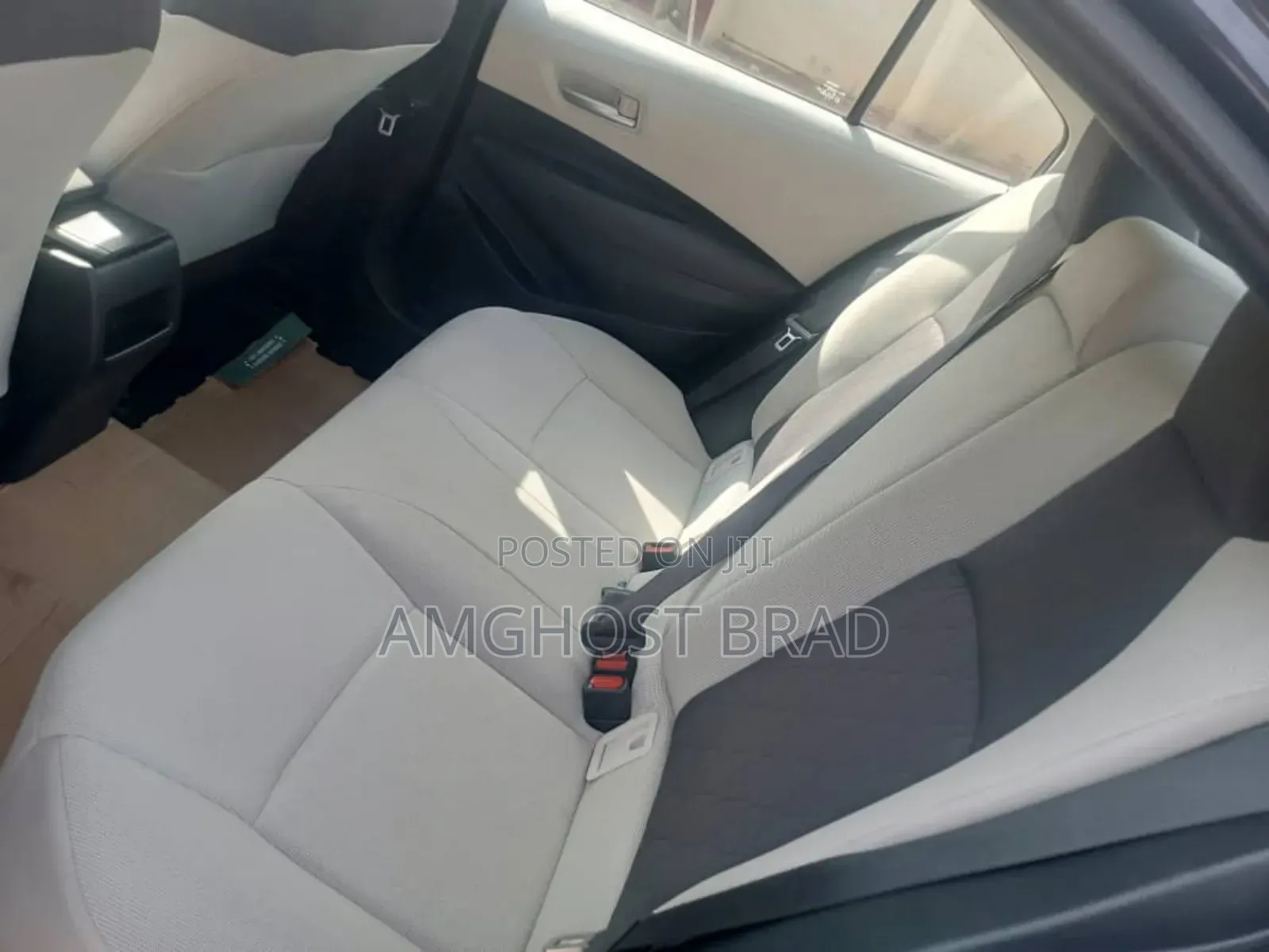 Toyota Corolla LE 2020 Blue