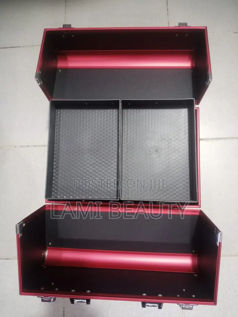 Make Up Box