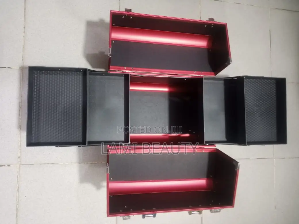Make Up Box
