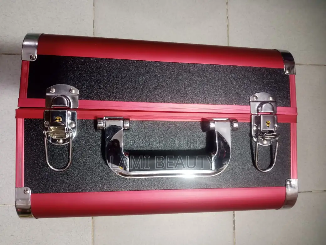 Make Up Box