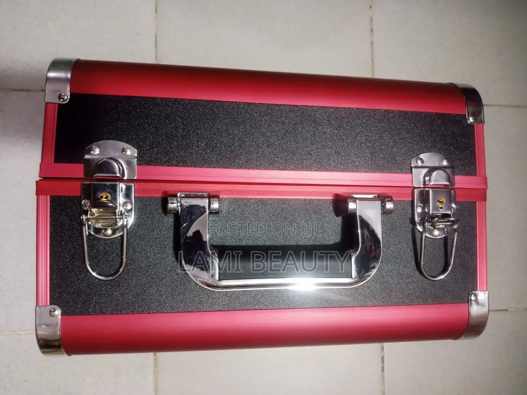 Make Up Box
