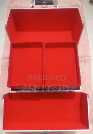 Makeup Box
