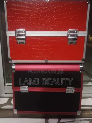Makeup Box