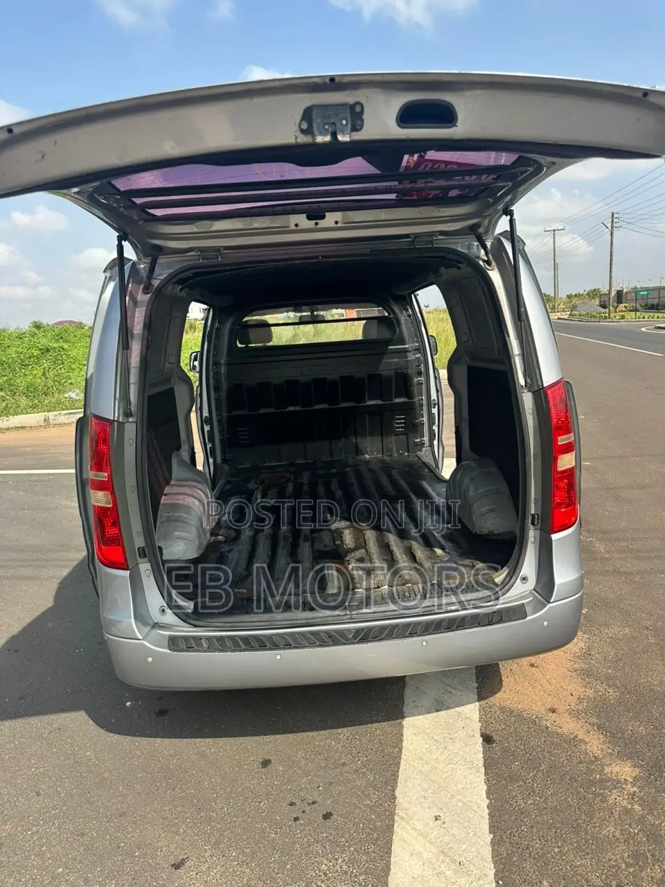 Hyundai Starex 2013 Gray