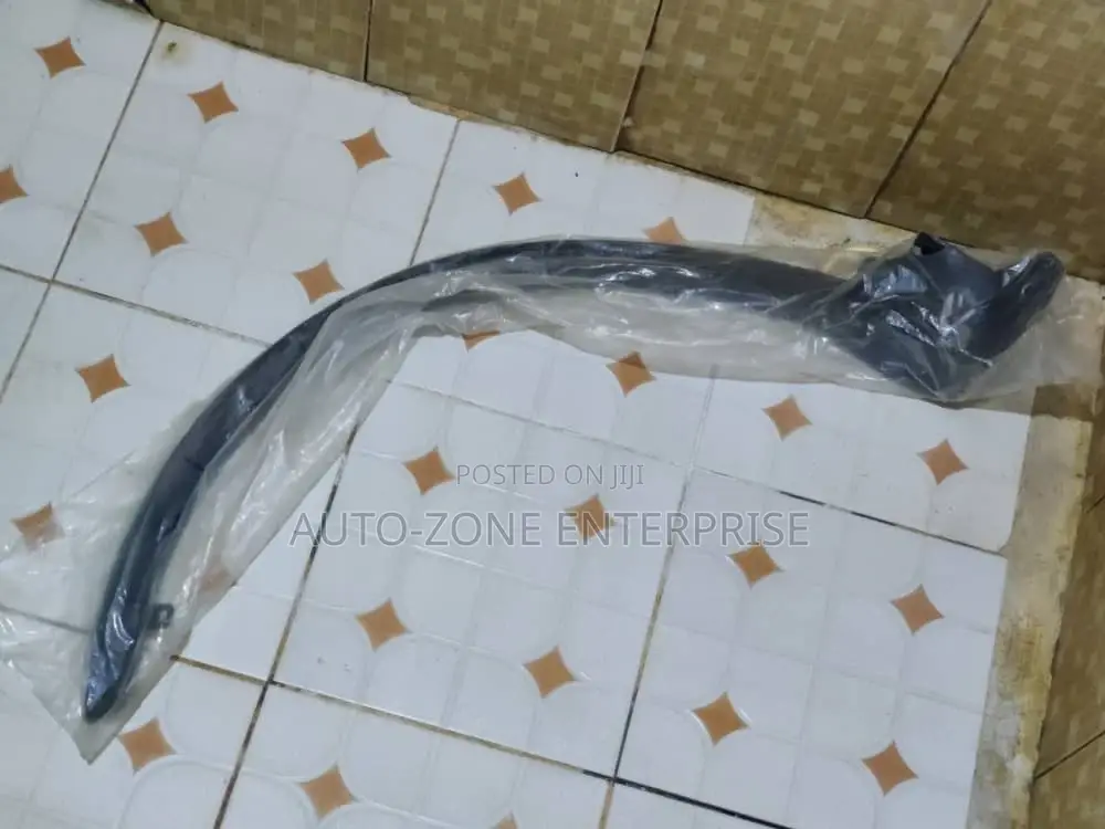 Toyota Rav4 2016 2017 2018 2019 Back Fender Moulding