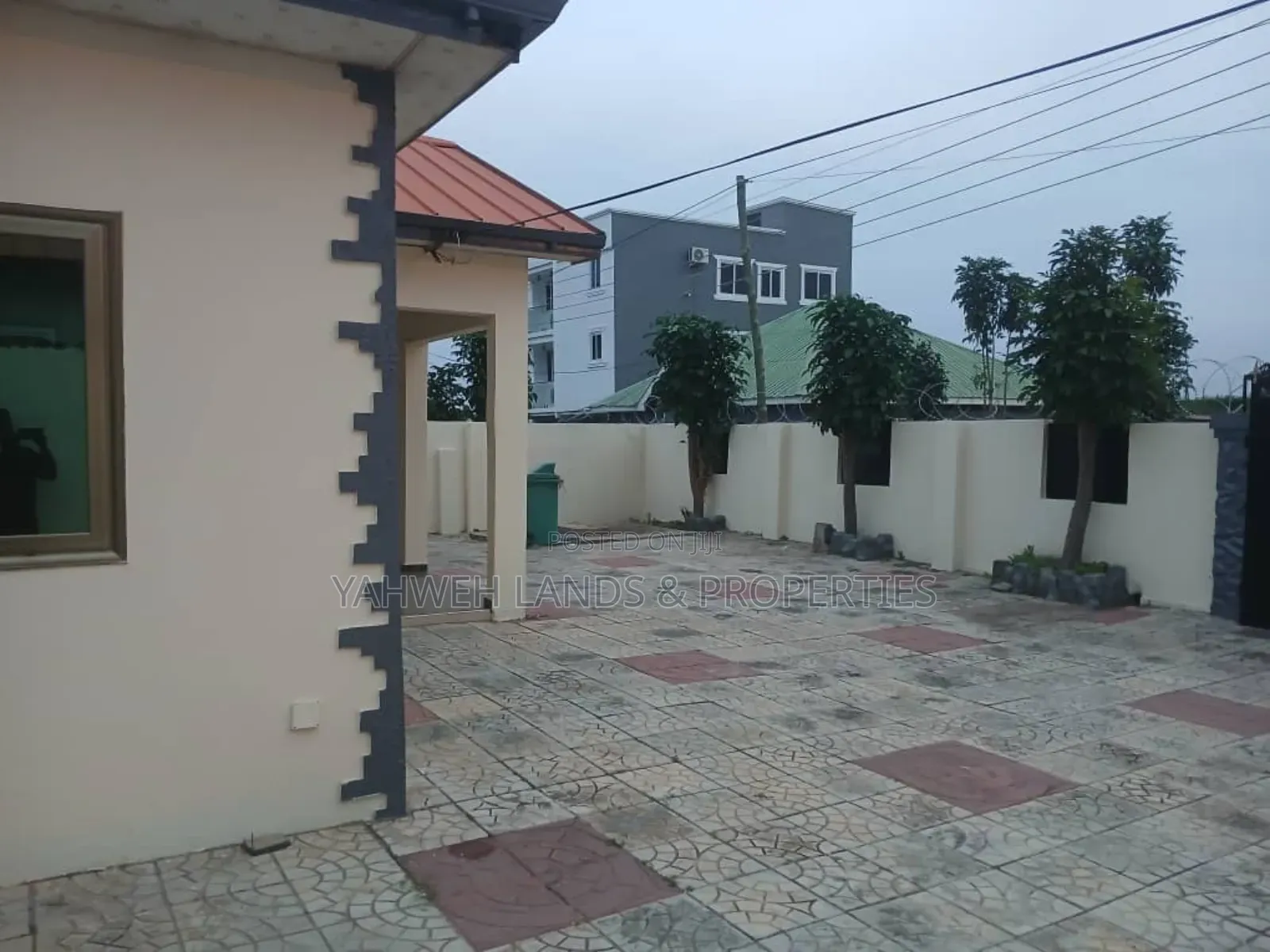 2bdrm House in Spintex for rent