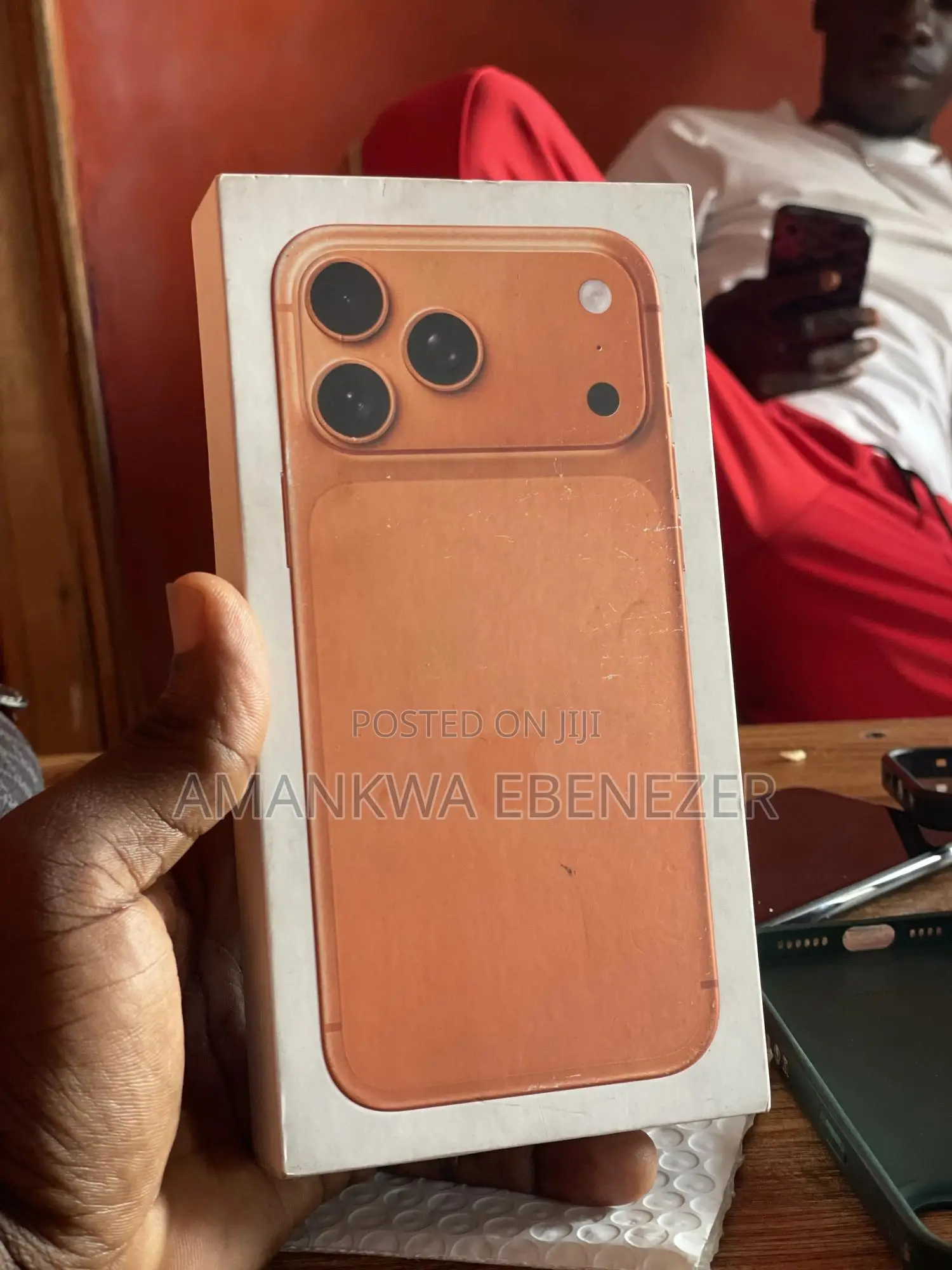 New Apple iPhone 17 Pro Max 256 GB Orange