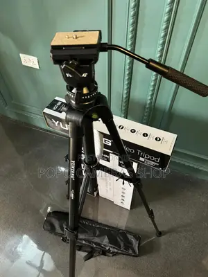 Yuteng VCT 880 Tripod