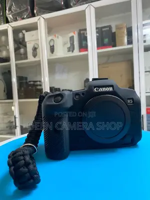 Canon Eos R5 – Professional Mirrorless Eos Camera