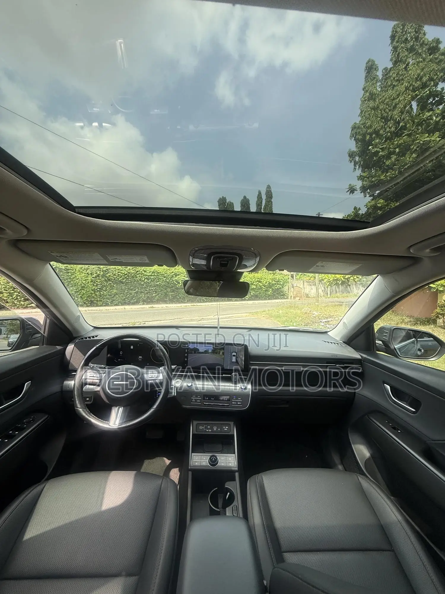 Hyundai Kona Limited 2024 Gray