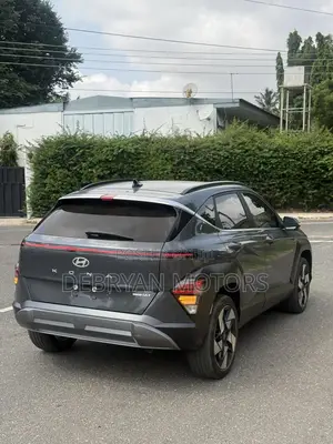 Hyundai Kona Limited 2024 Gray