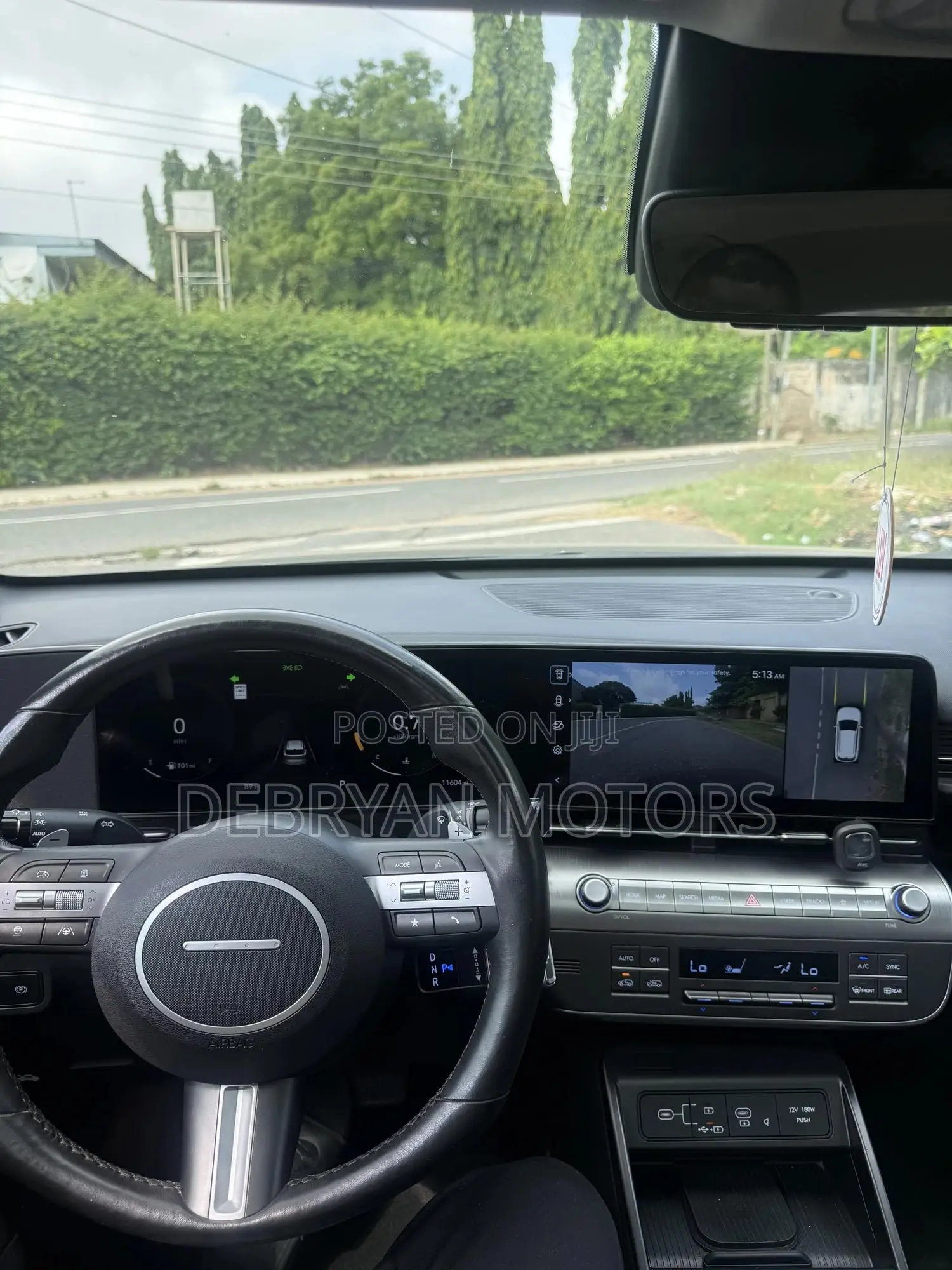 Hyundai Kona Limited 2024 Gray